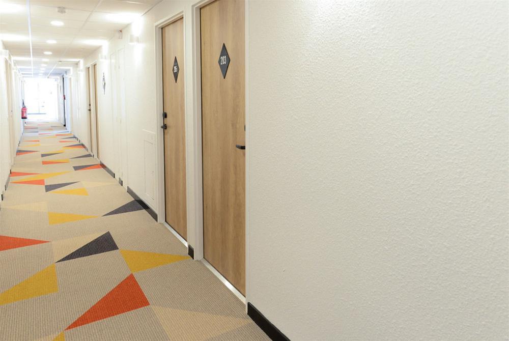 Ibis Styles Caen Centre Historique Exterior foto