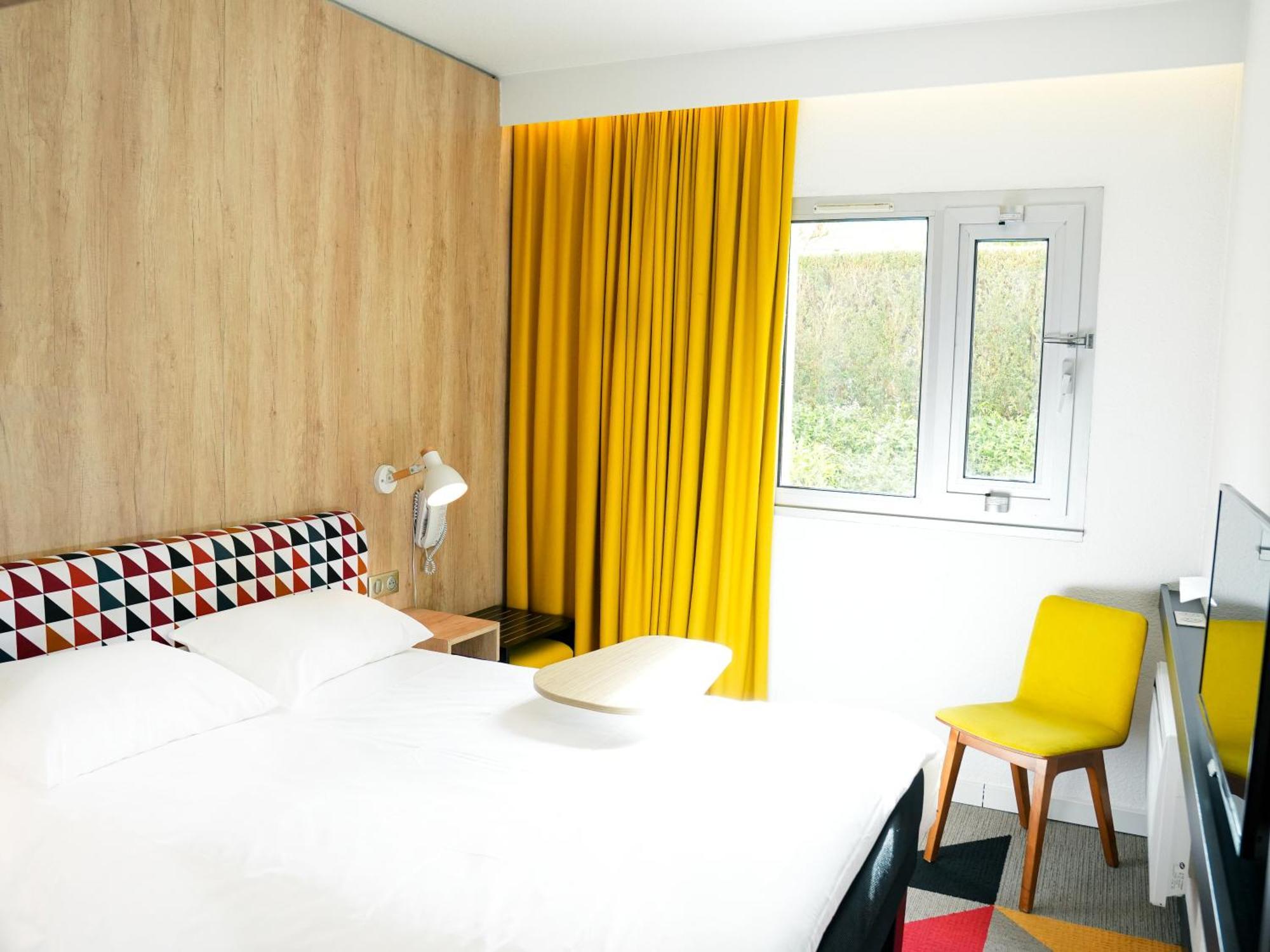 Ibis Styles Caen Centre Historique Exterior foto